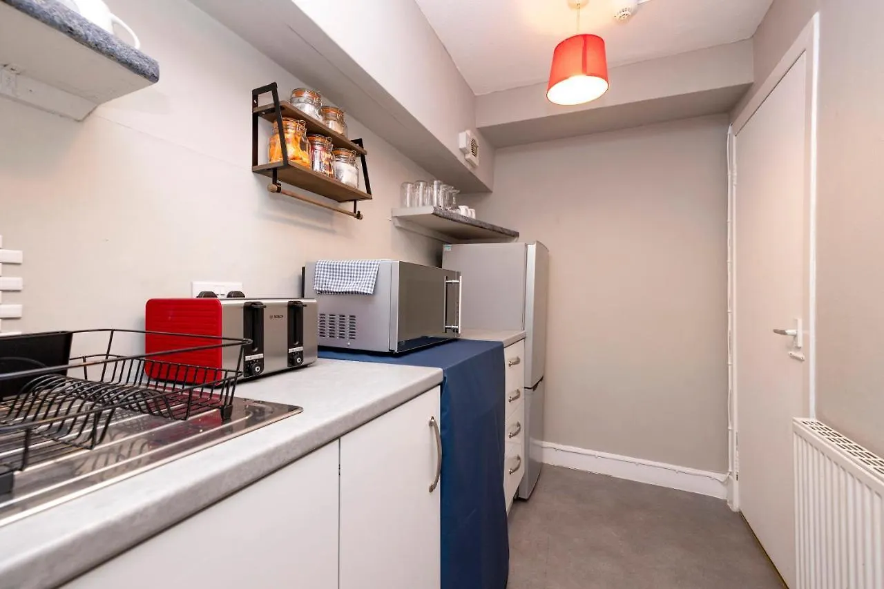 New Town Rooms Edinburgh Hostel